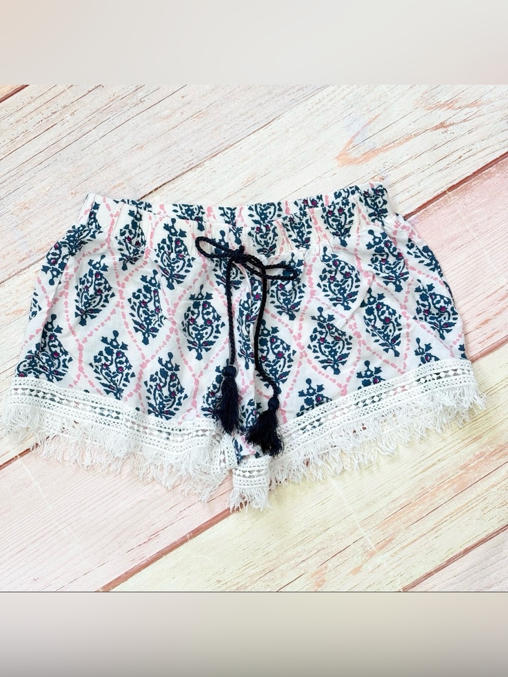 Women's Boho Printed Festival Shorts with Crochet Lace Fringe Trim Size Medium